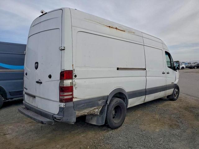 Dodge Sprinter 3500 Image 6
