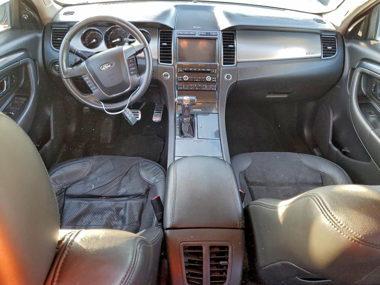 Ford Taurus Sho Image 10