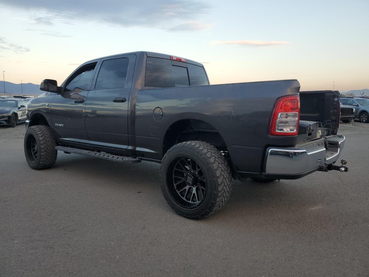 Ram 3500 Tradesman Image 11