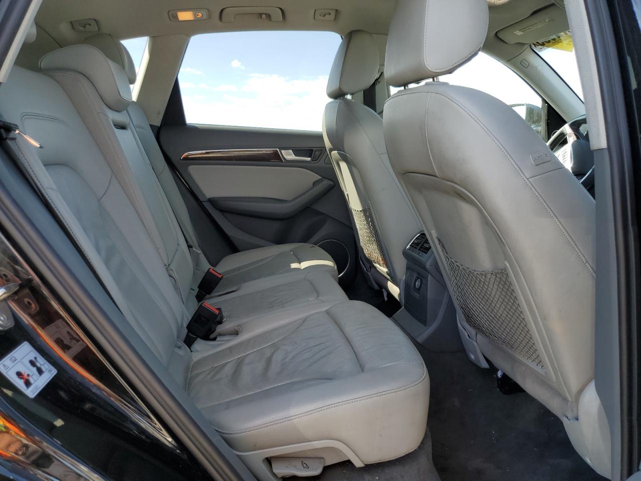 Audi Q5 Premium Plus Image 10