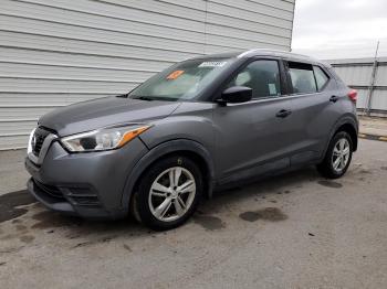  Salvage Nissan Kicks