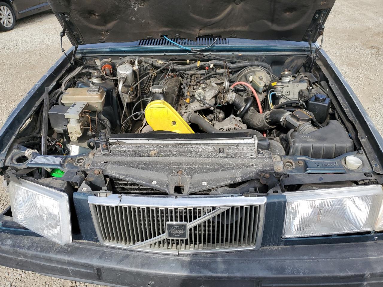 Volvo 740 Image 8