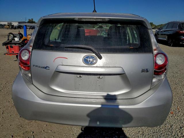 Toyota Prius Image 7