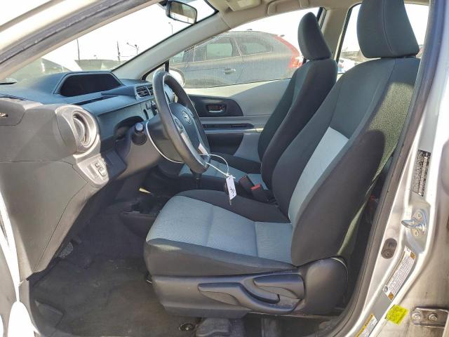 Toyota Prius Image 3