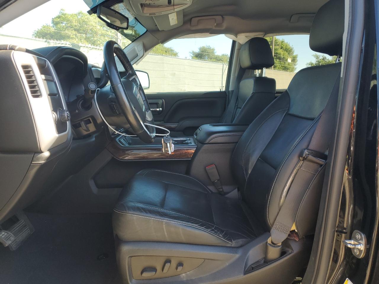 GMC Sierra C1500 Slt Image 10