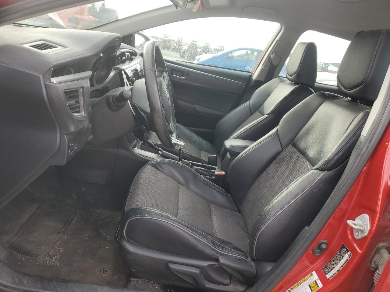 Toyota Corolla L Image 9