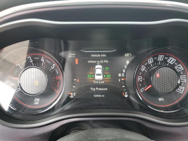 Dodge Challenger R/t Image 12