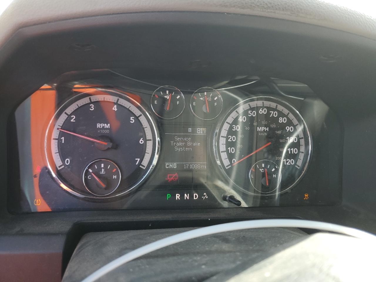 Dodge Ram 2500 St Image 4