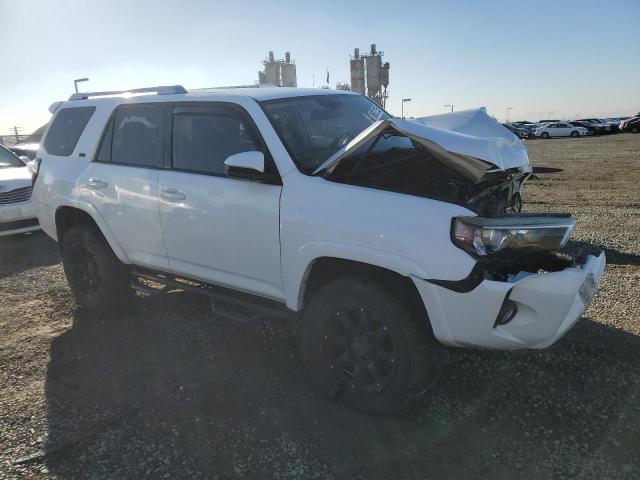 Toyota 4Runner Sr5 Image 3