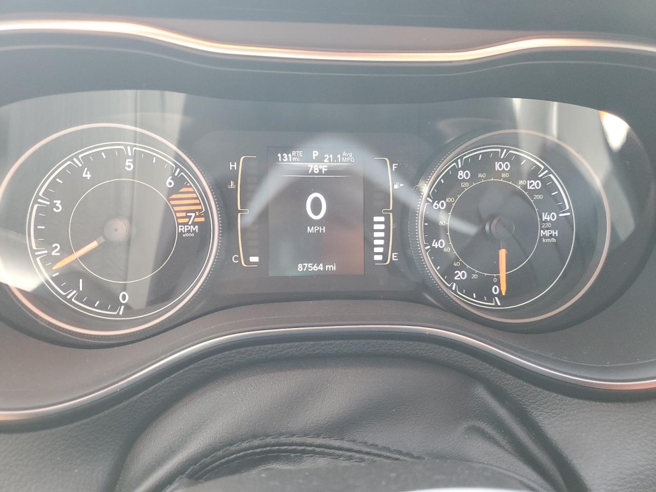 Jeep Grand Cherokee Latitude Image 7