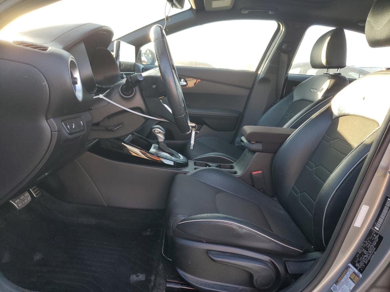 Kia Forte Gt Line Image 10