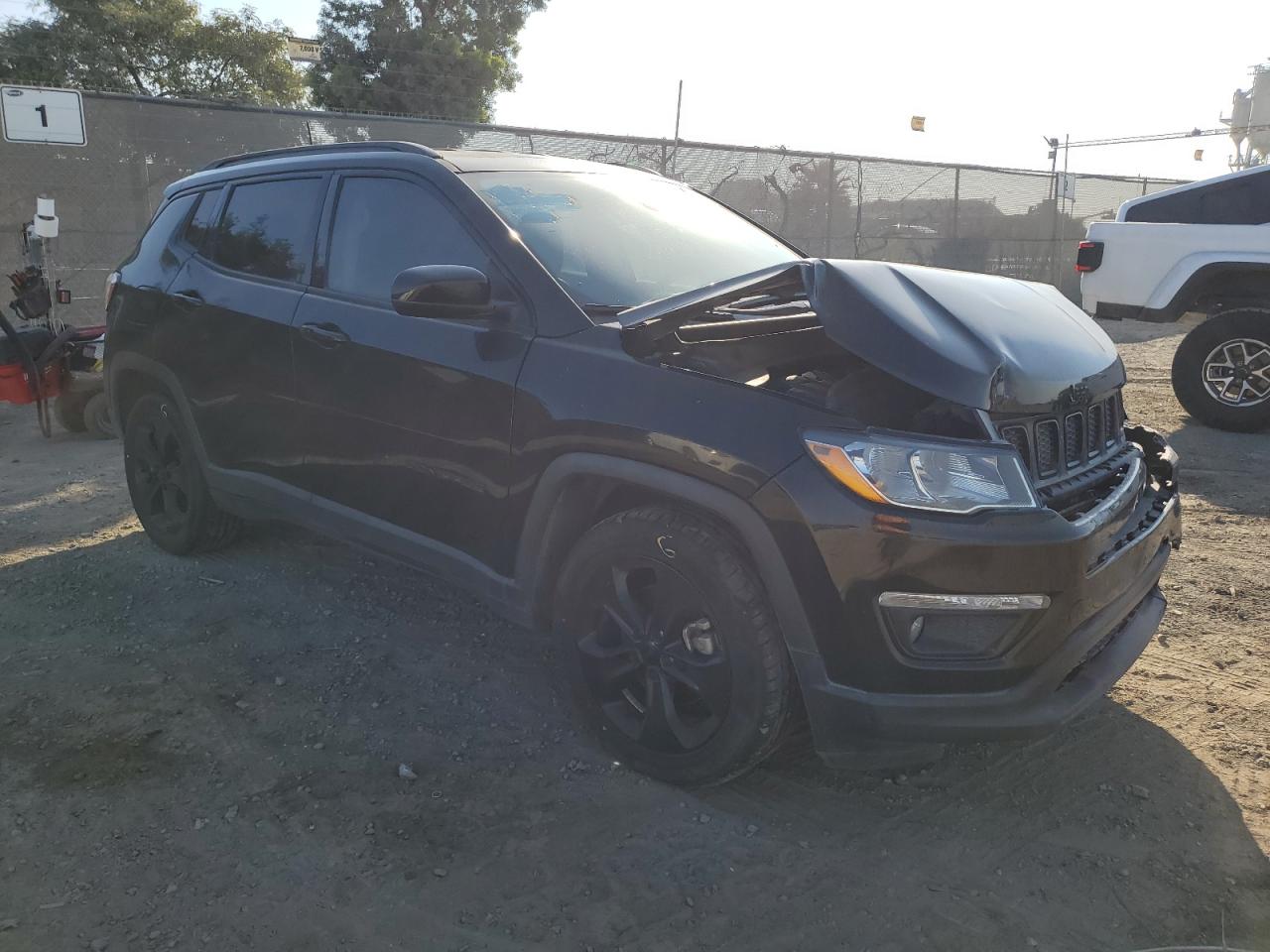 Jeep Compass Latitude Image 3