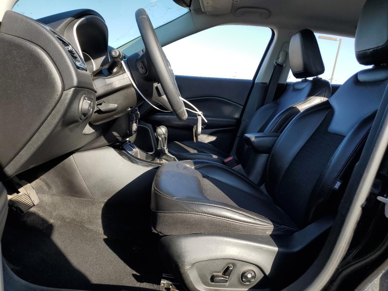 Jeep Compass Latitude Image 4