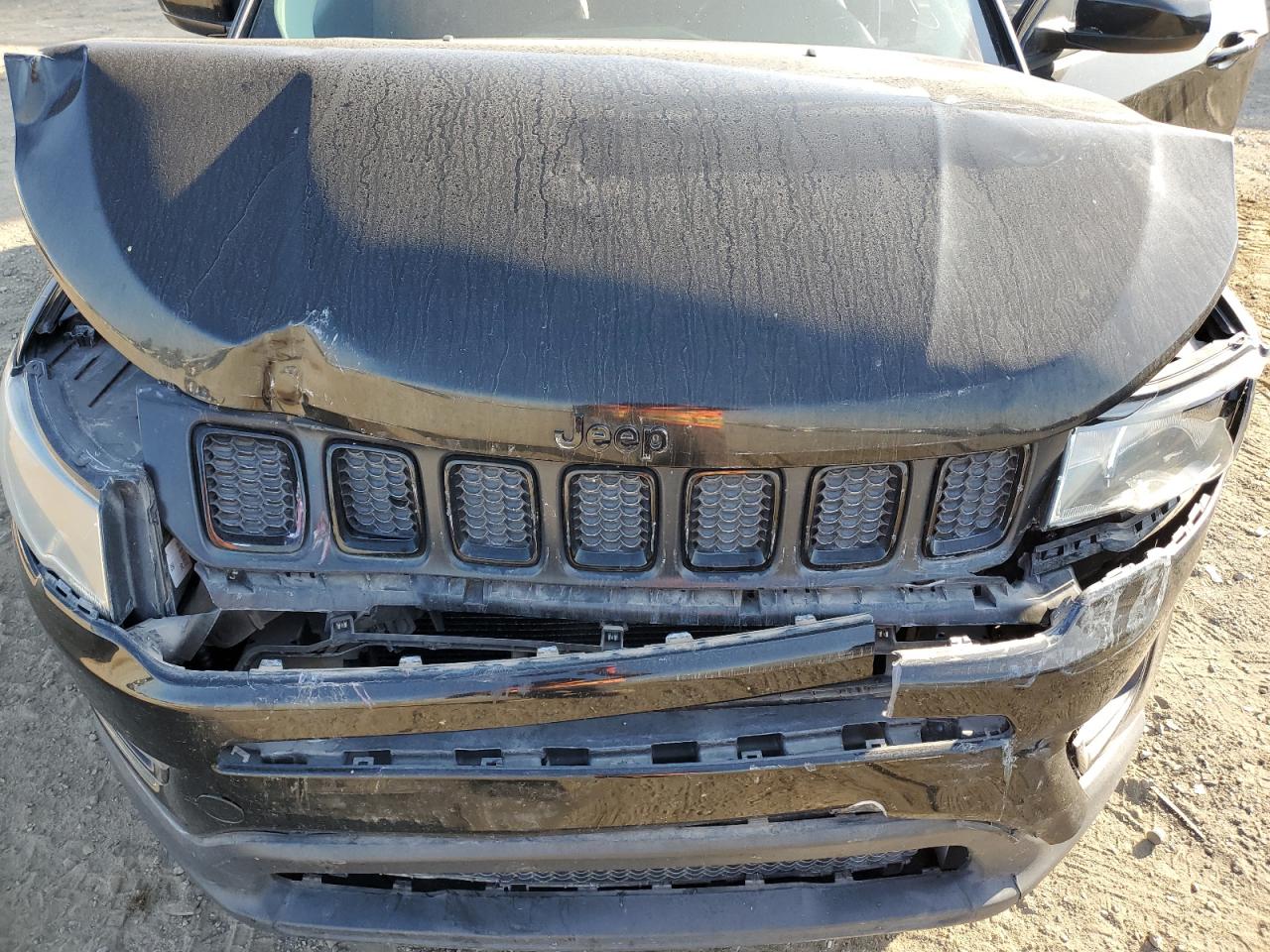 Jeep Compass Latitude Image 13