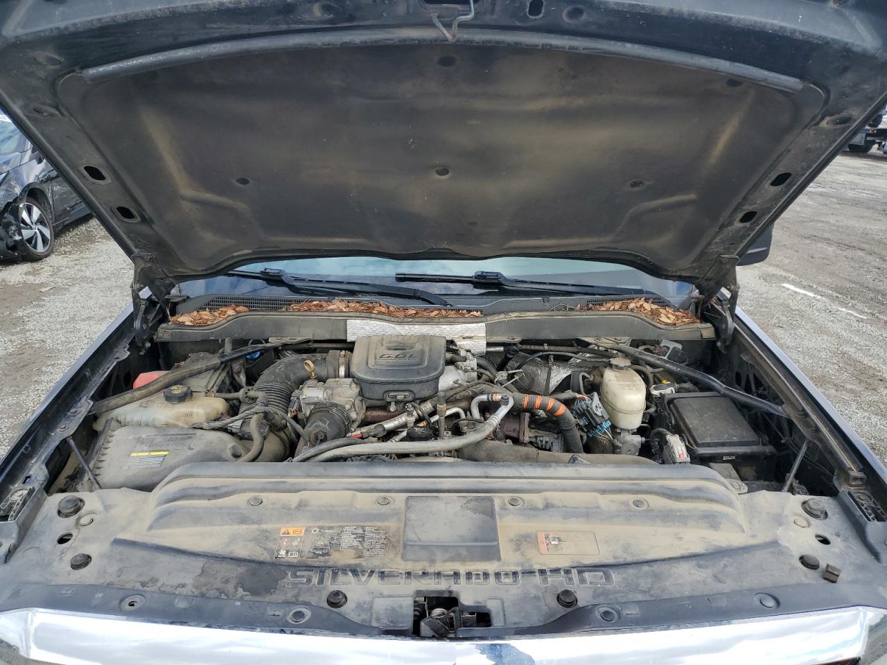 Chevrolet Silverado K2500 Heavy Duty Ltz Image 6