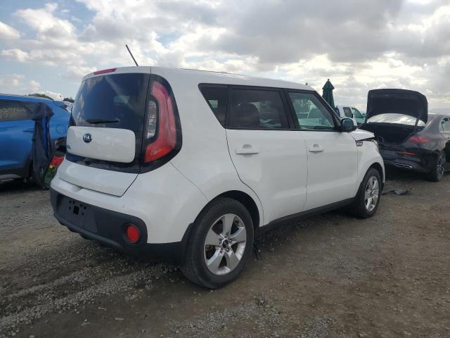 Kia Soul Image 2