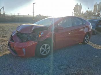  Salvage Toyota Prius