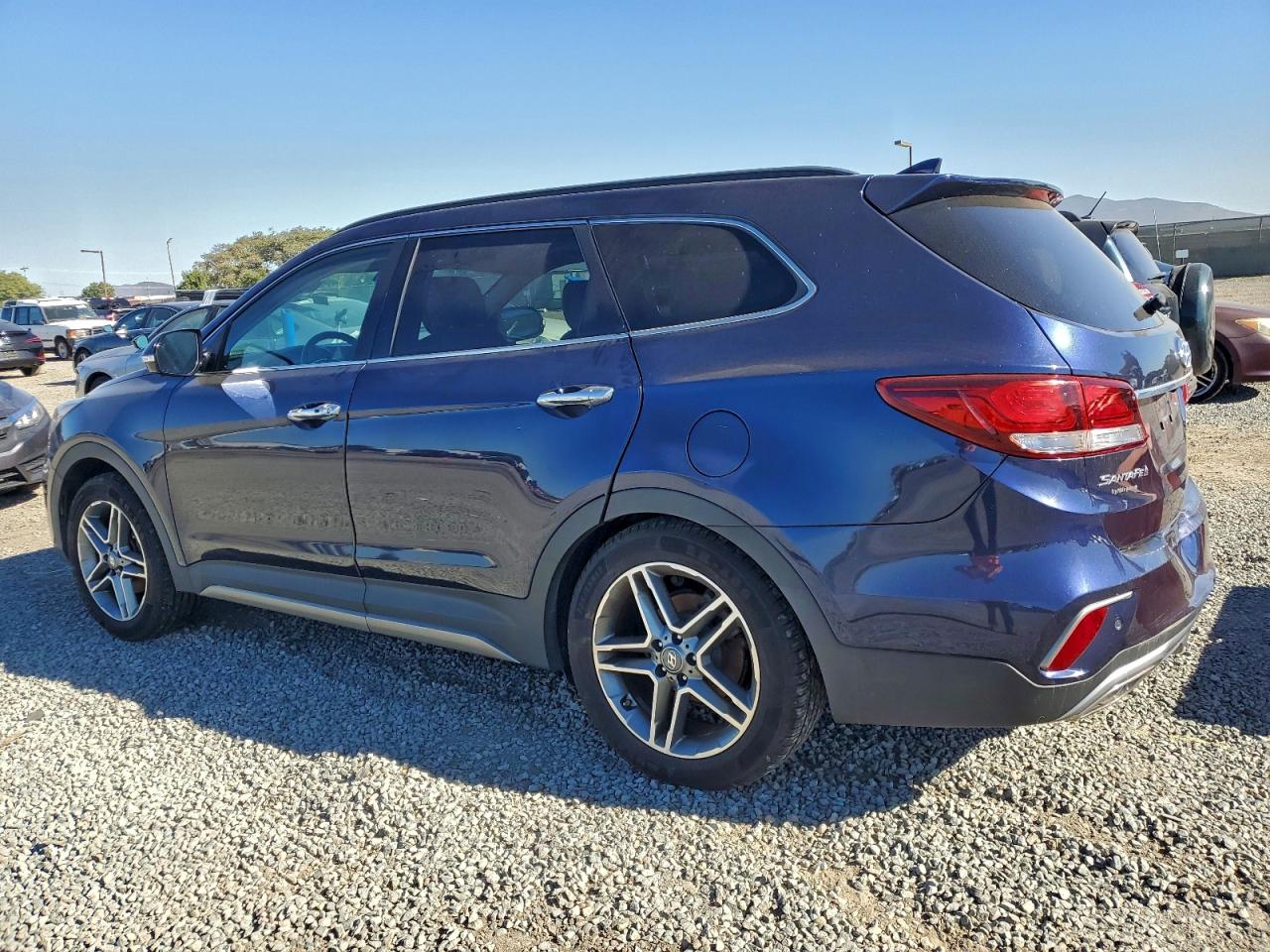 Hyundai SANTA FE Se Ultimate Image 2