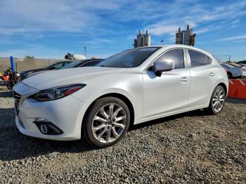  Salvage Mazda 3