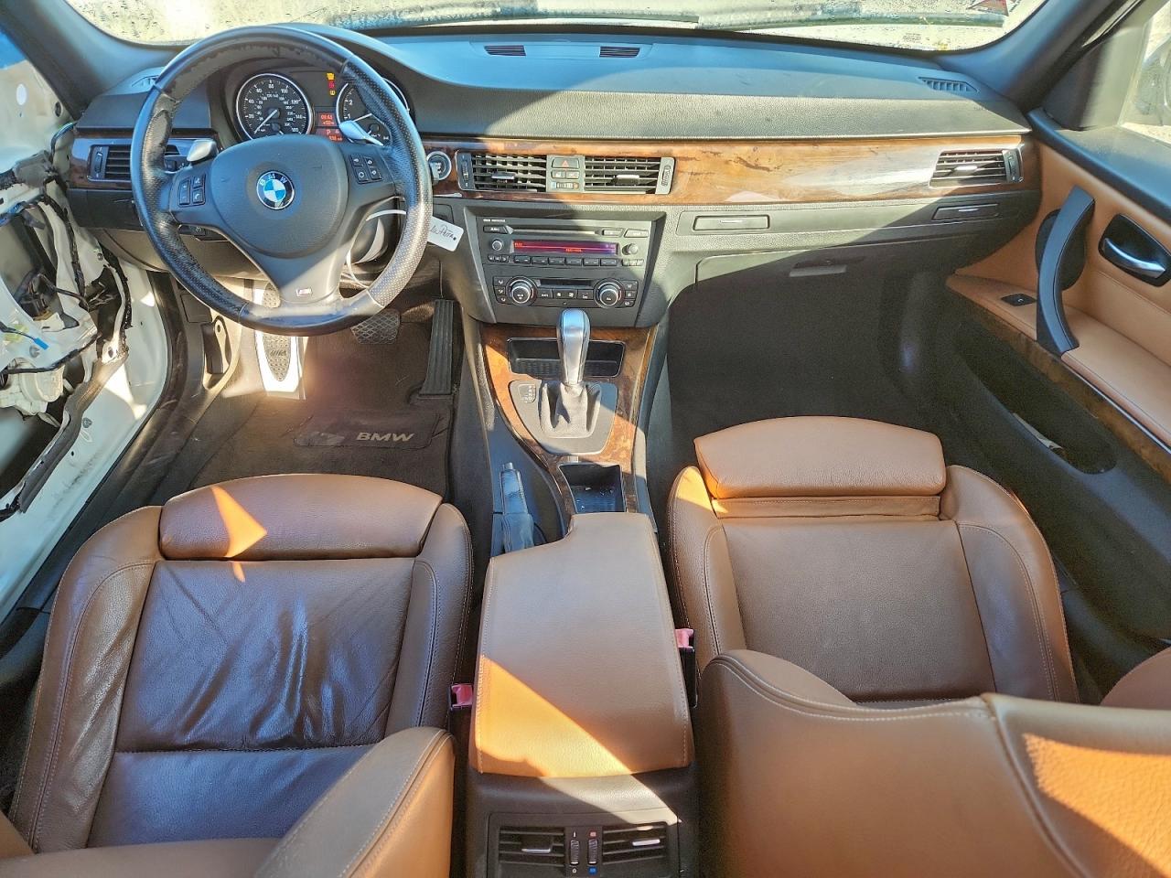 BMW 3 Series I Image 9