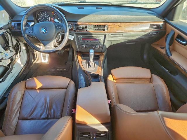 BMW 3 Series I Image 9