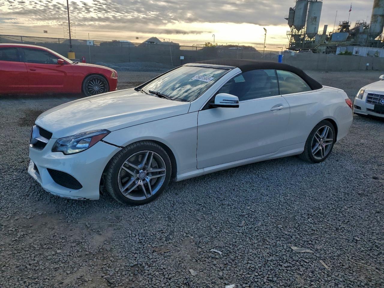 Mercedes-Benz E-Class 550 Image 1