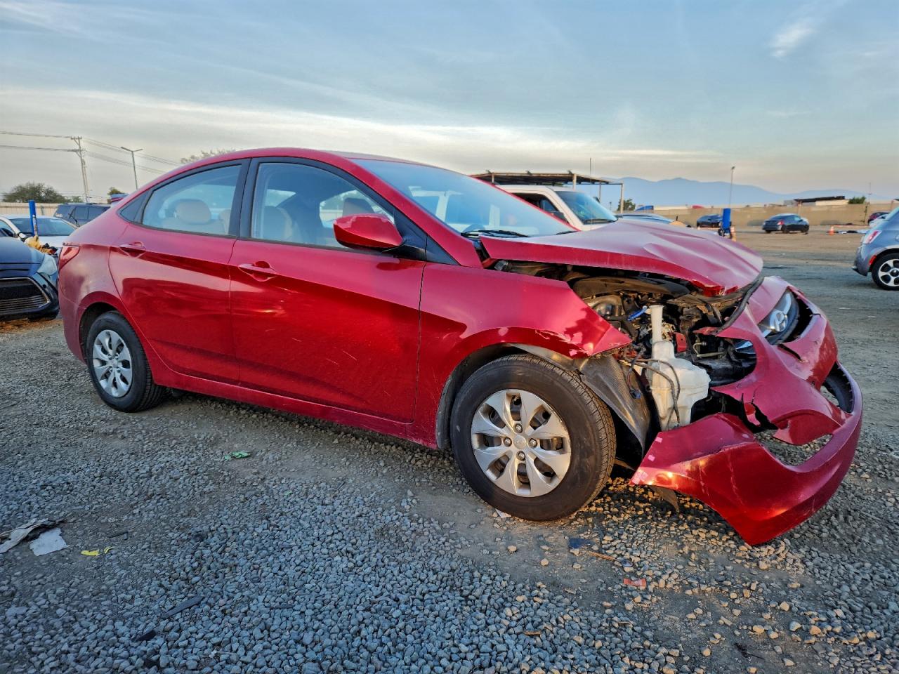 Hyundai ACCENT Gls Image 12