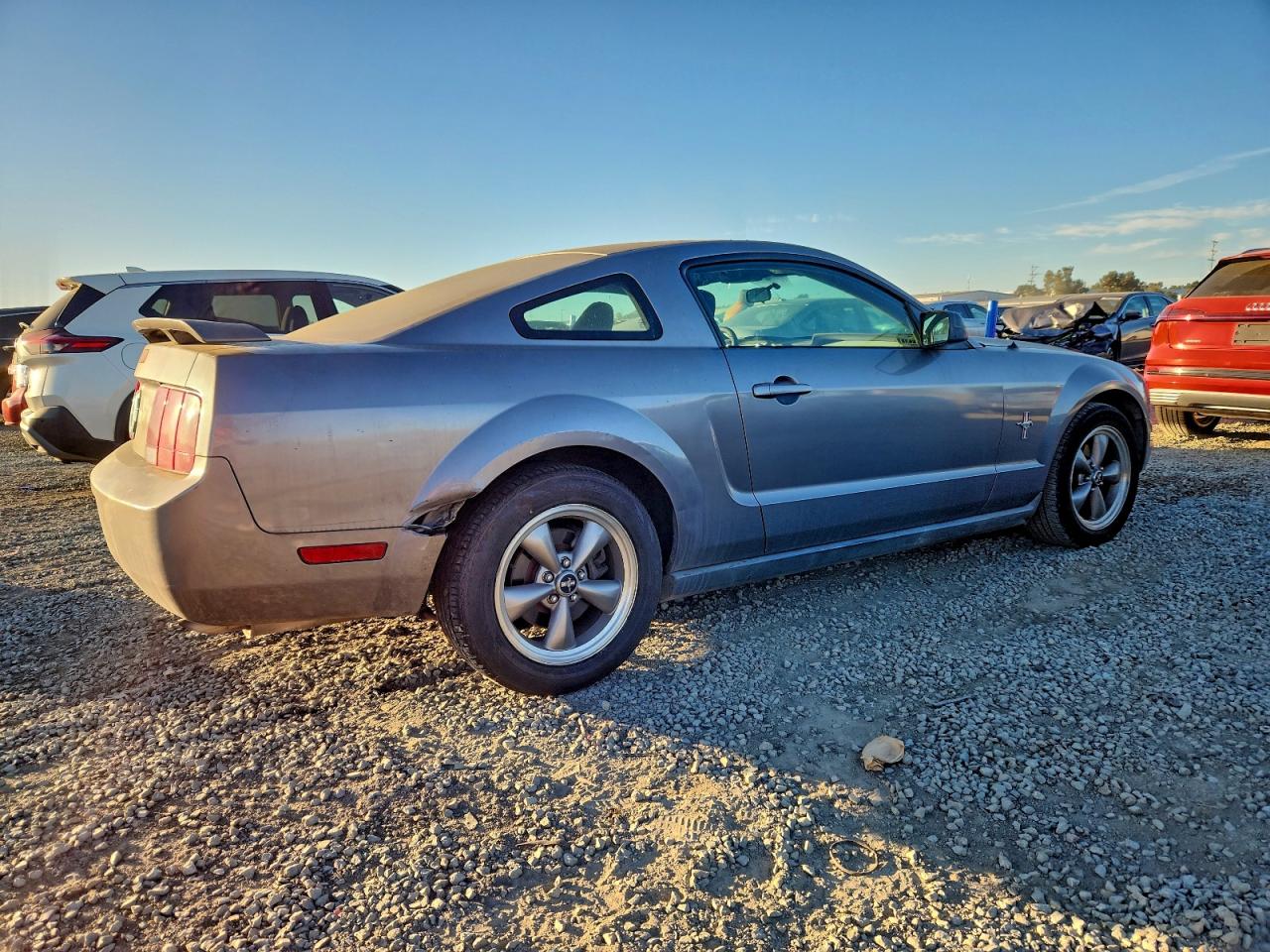 Ford Mustang Image 11