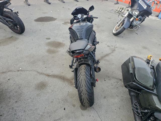 Kawasaki Ninja 600 R Image 4