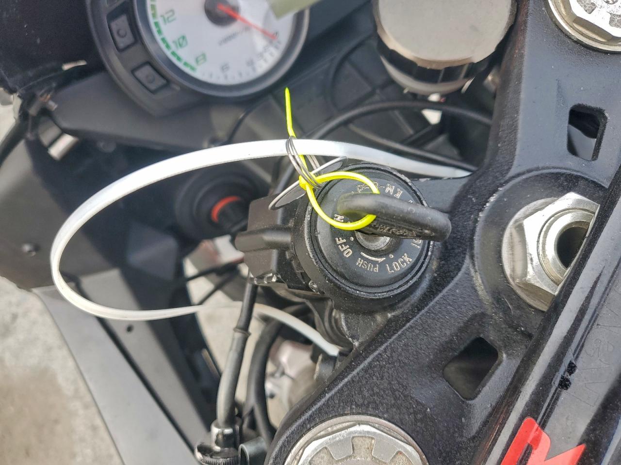 Kawasaki Ninja 600 R Image 5