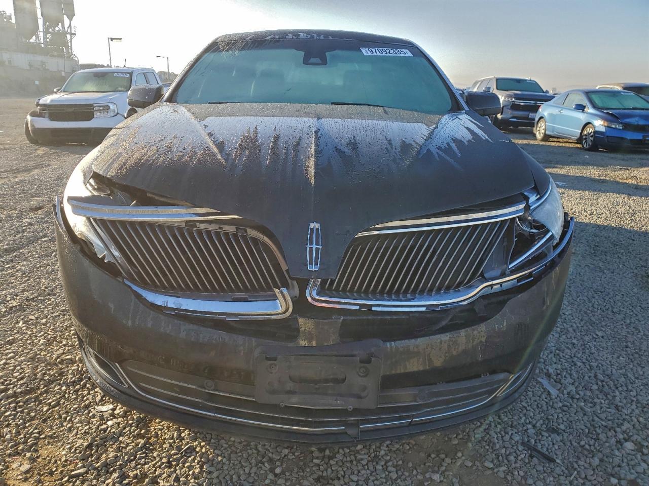 Lincoln MKS Image 6