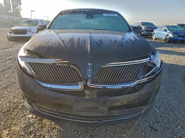Lincoln MKS Image 6