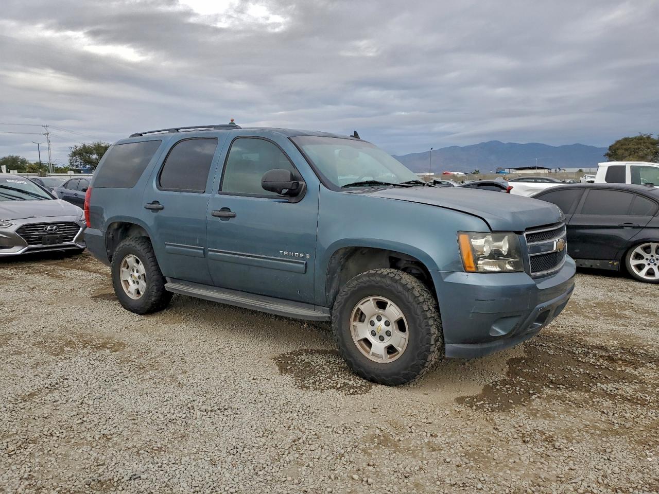 Chevrolet Tahoe C1500 Ls Image 11