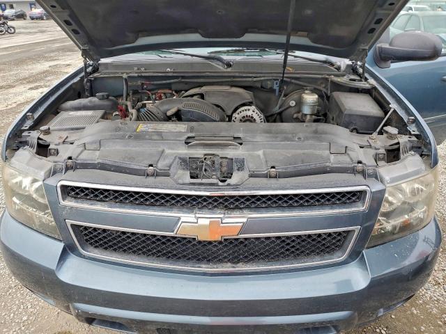 Chevrolet Tahoe C1500 Ls Image 12