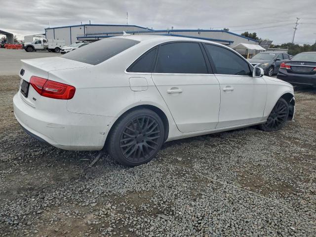 Audi A4 Premium Image 7