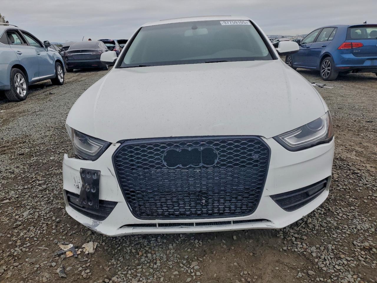 Audi A4 Premium Image 5