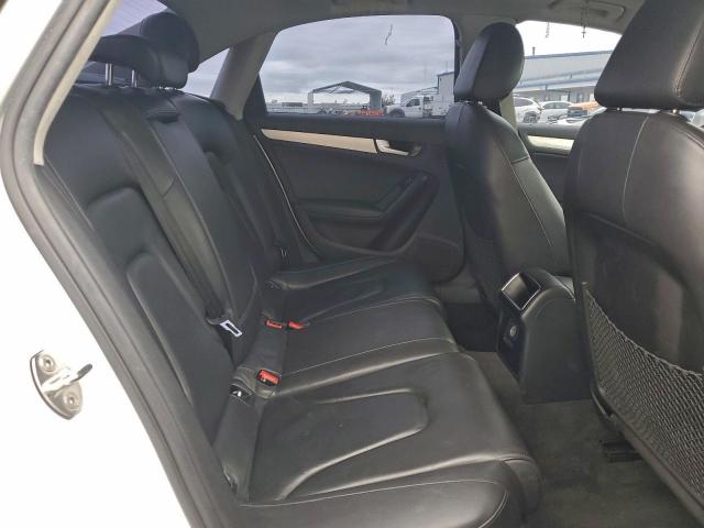 Audi A4 Premium Image 8