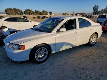  Salvage Volvo S60