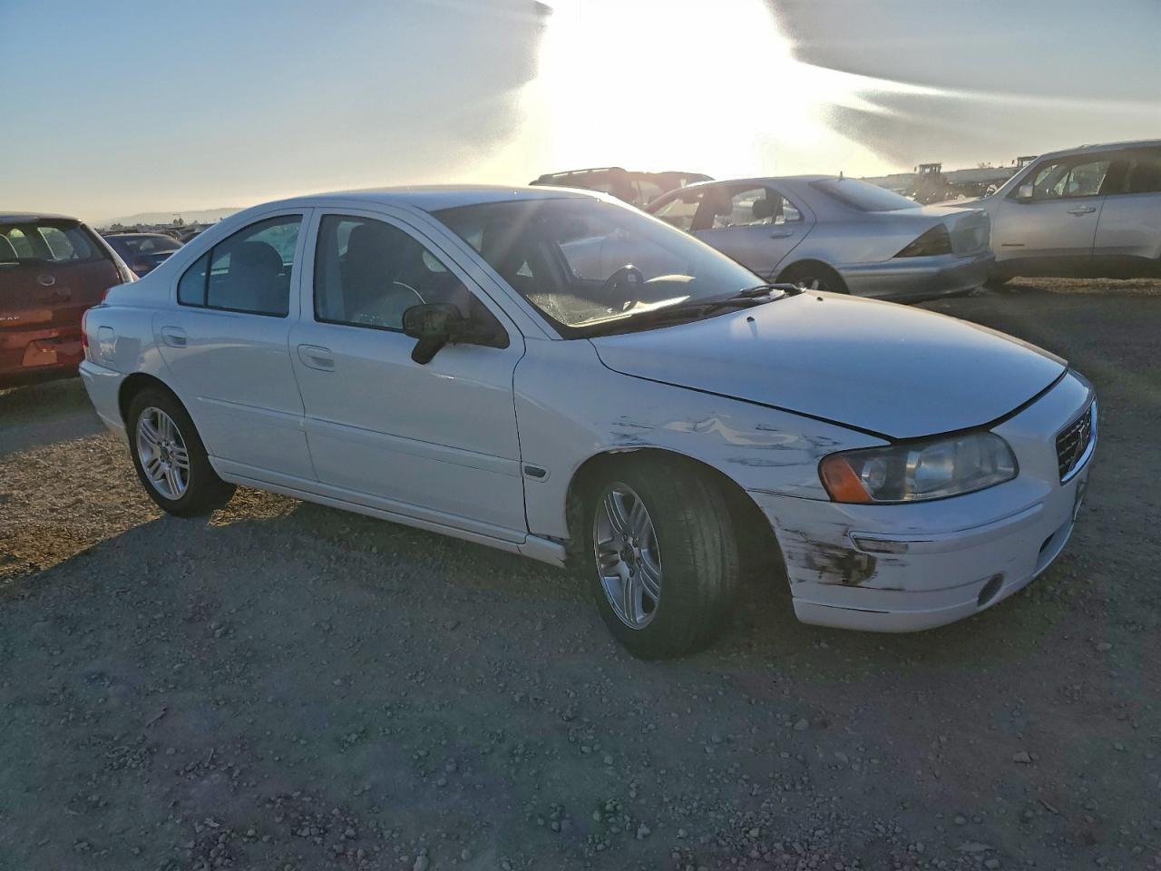 Volvo S60 2.5t Image 5