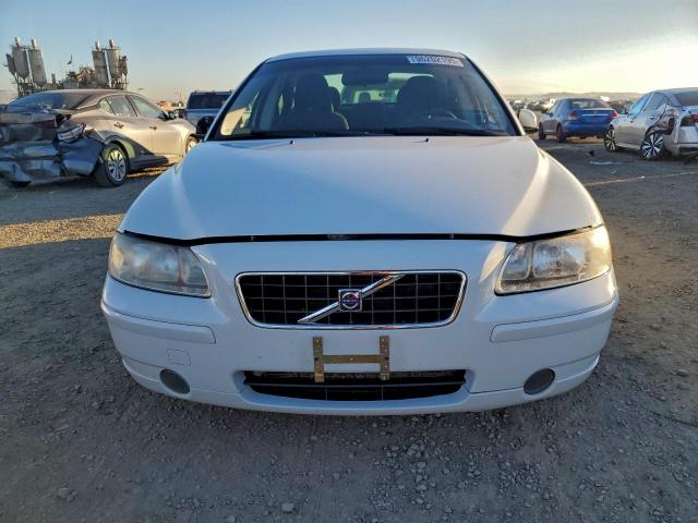 Volvo S60 2.5t Image 11