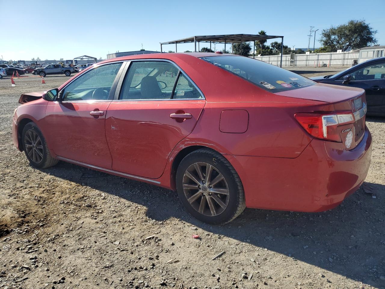 Toyota Camry Base Image 8