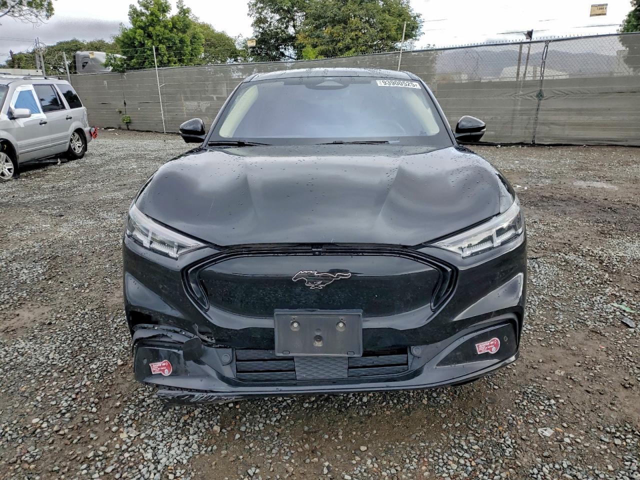 Ford Mustang Premium Image 3