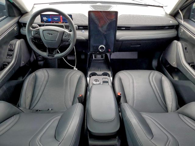 Ford Mustang Premium Image 6