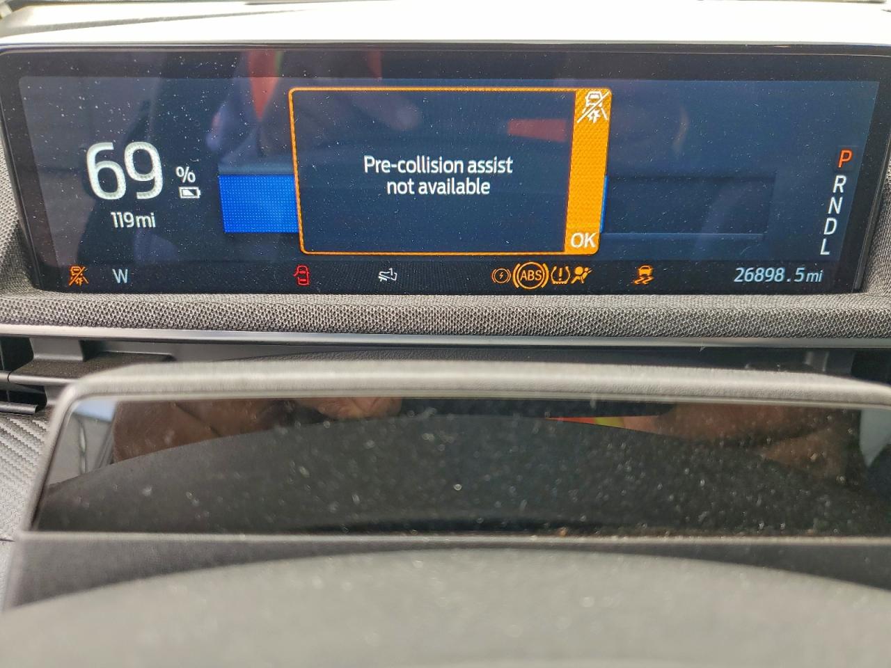 Ford Mustang Premium Image 12