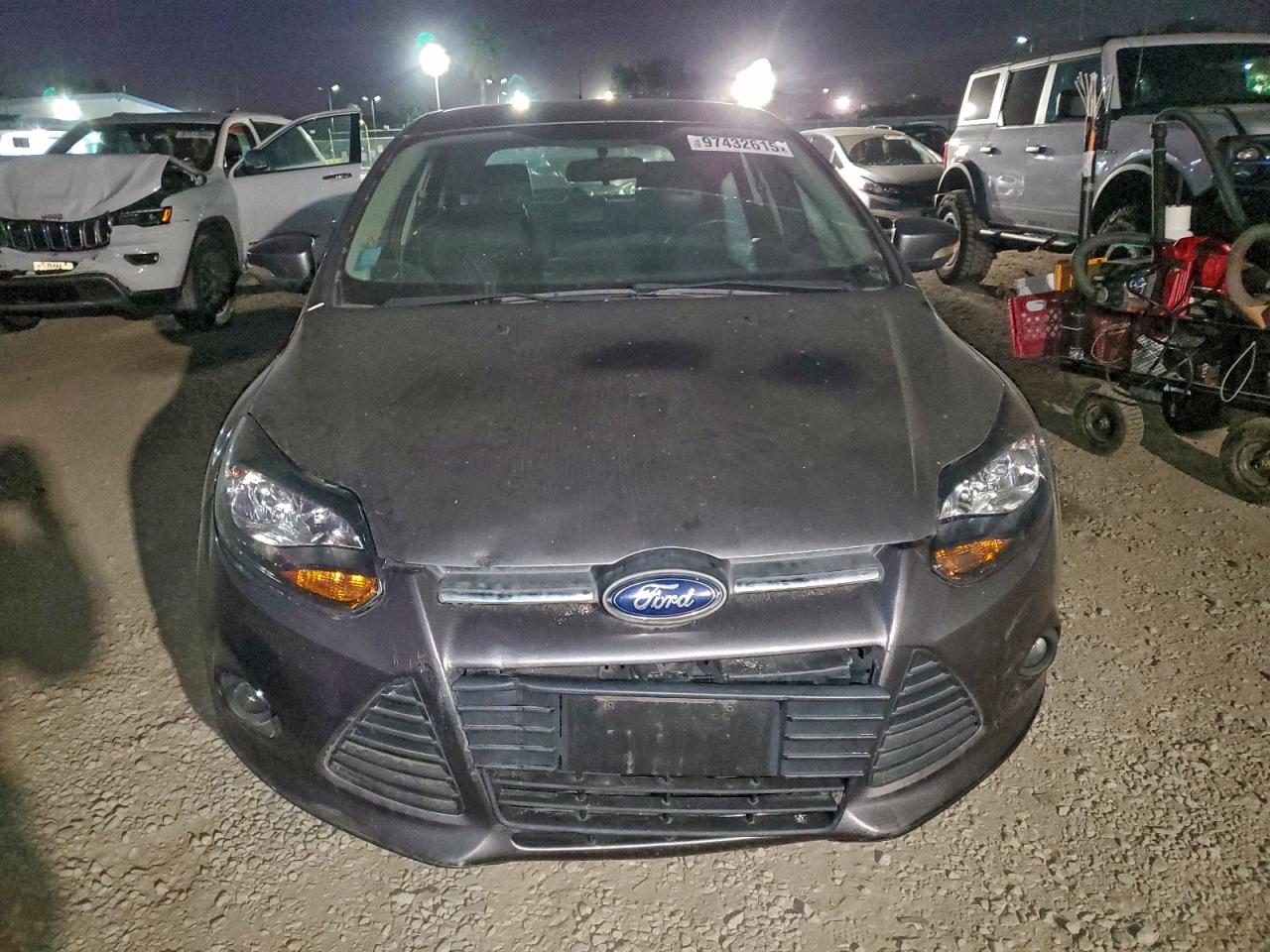 Ford Focus Titanium Image 3