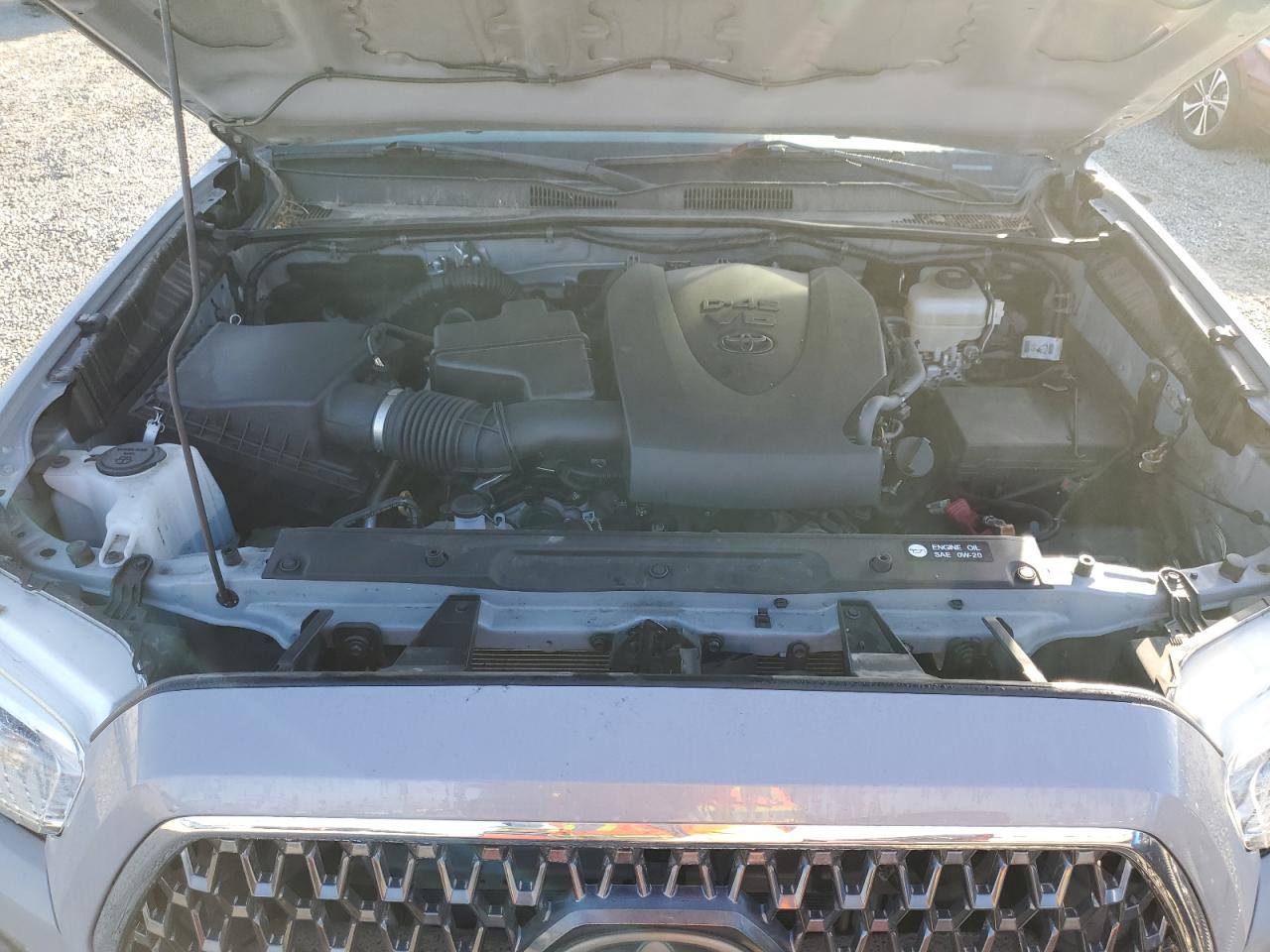 Toyota Tacoma Double Cab Image 5