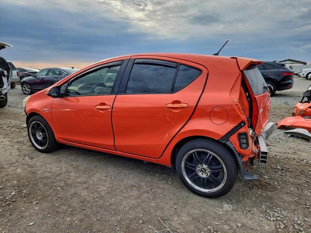 Toyota Prius Image 12