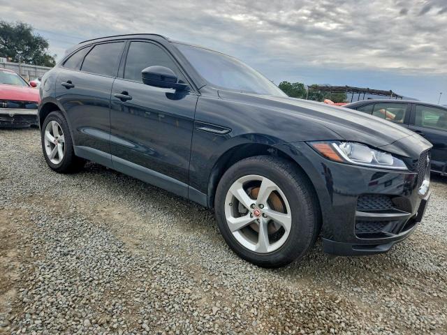 Jaguar F-PACE Premium Image 6
