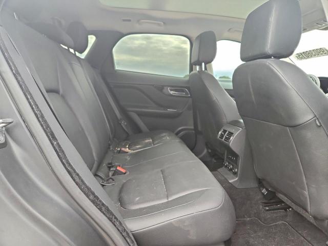 Jaguar F-PACE Premium Image 13