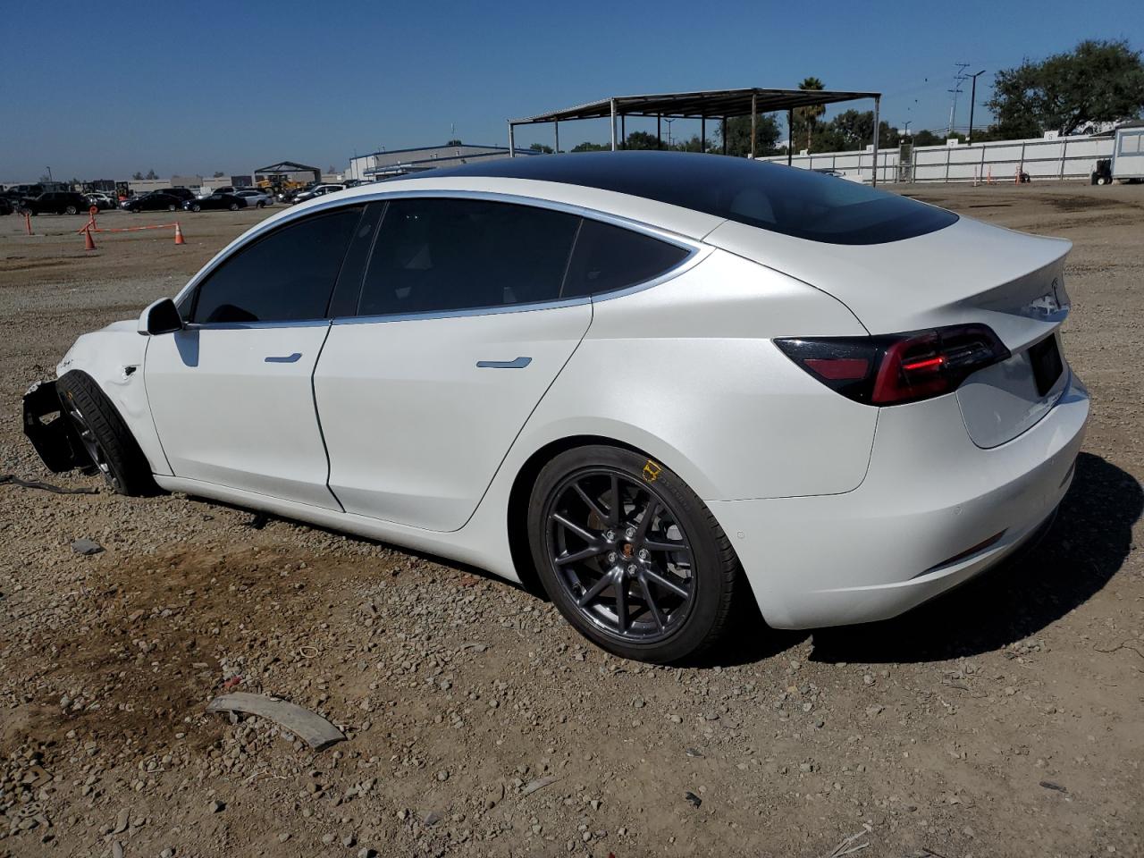 Tesla Model 3 Image 3